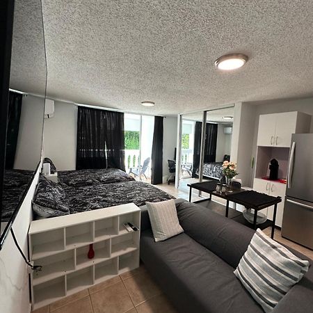 Beachfront Studio Apt W/ Full Kitchen & Pool Isabela Zewnętrze zdjęcie
